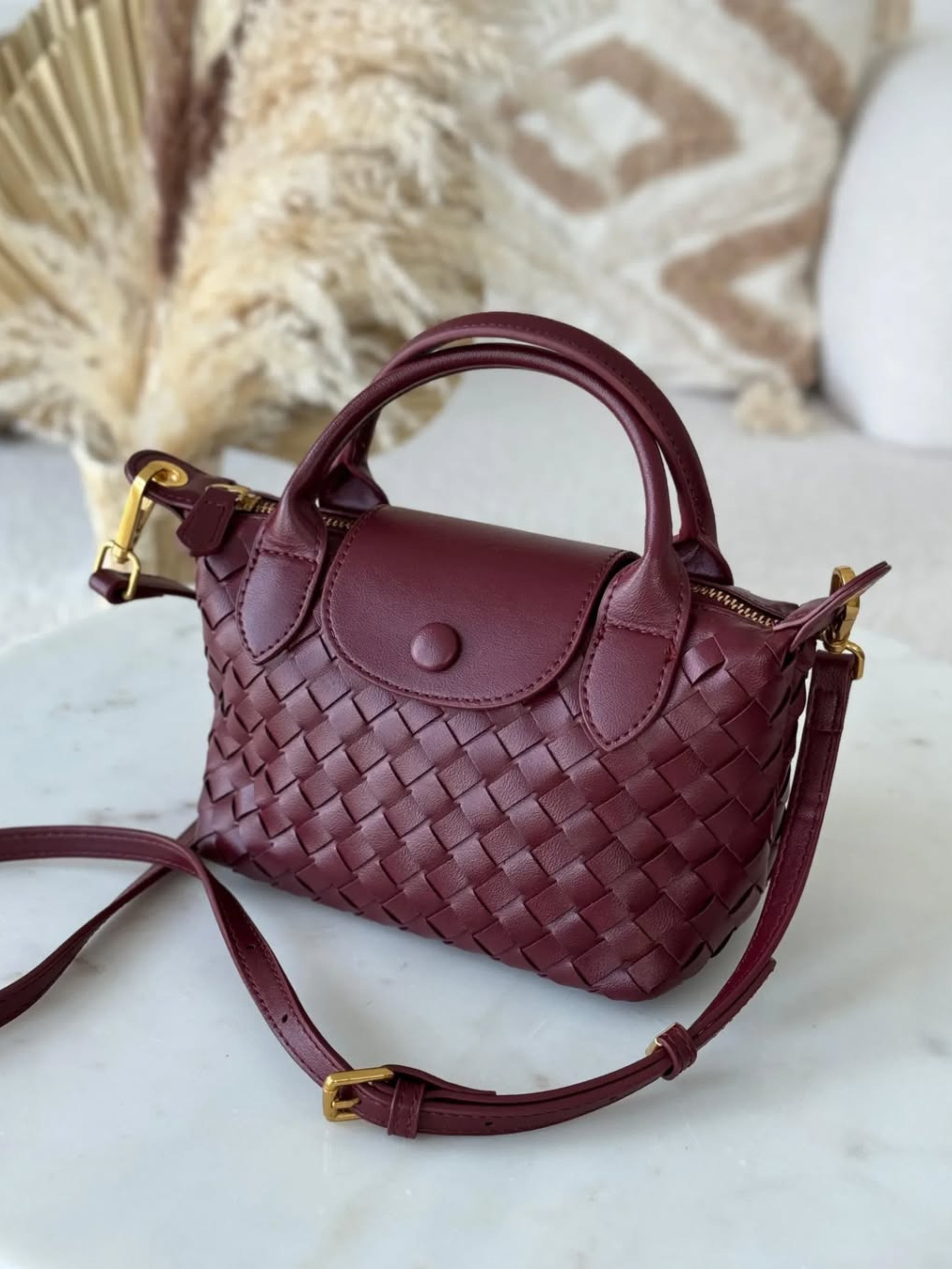 COURTNEY Mini