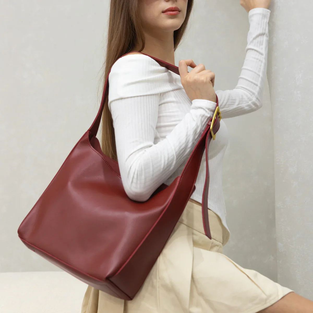 ANNA SHOULDER BAG