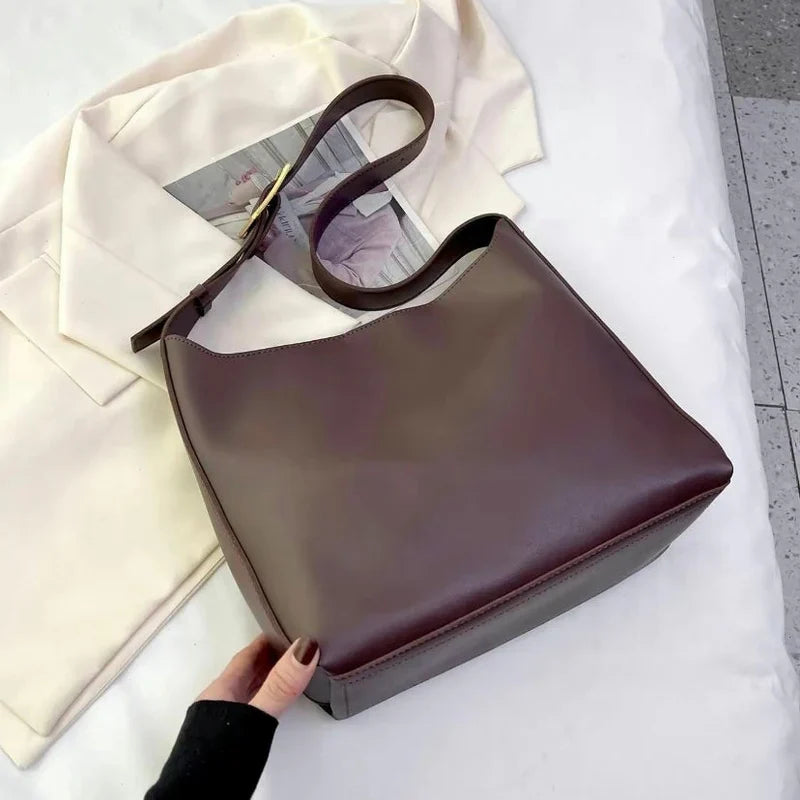 ANNA SHOULDER BAG